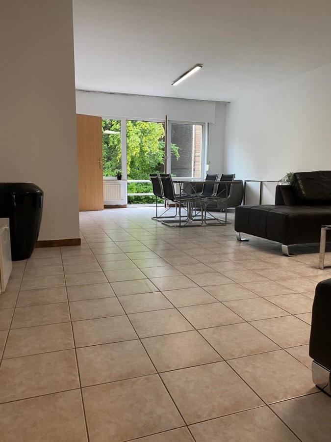 Superbe Appartement Lumineux Et Spacieux Антверпен Экстерьер фото